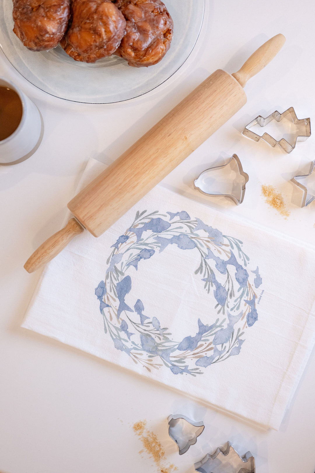 Circling Fish Wreath Holiday Tea Towel